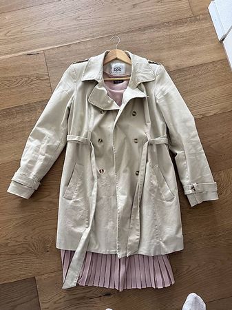 Schwangerschaftsmantel, Trenchcoat