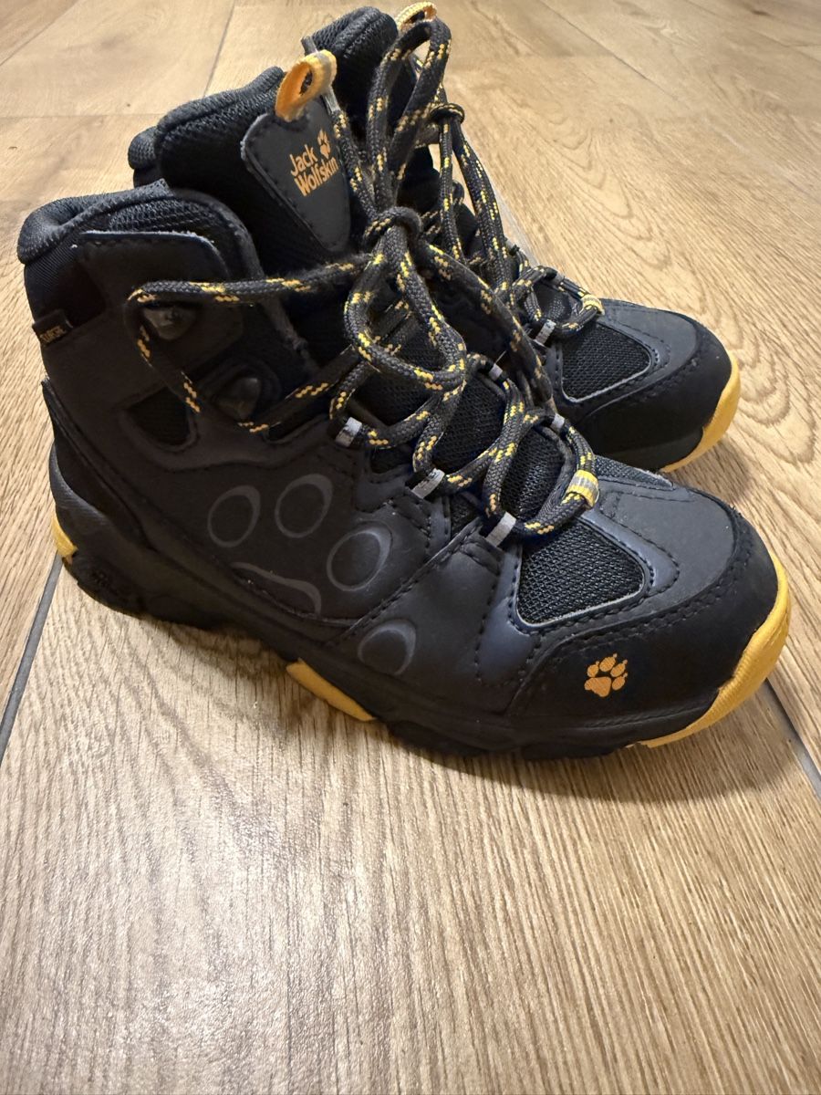 Jack Wolfskin Scarpe da uomo: Wanderschuhe Jack Wolfskin Kinder Grösse 30 Neuwertig – Nuovo (secondo la descrizione) da Aadorf venduto da Lulo1