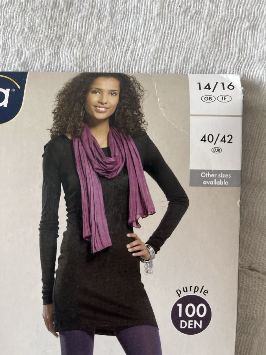 Leggings: Neue lila Leggins 40/42 – Nuovo e nell'imballaggio originale da Aesch BL venduto da shuja01 2