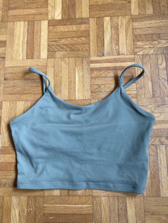 Sport Top in Khaki Grün,Grösse S/M