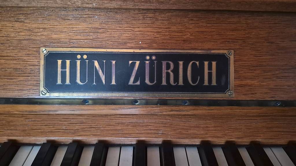 Musikinstrumente: Klavier Hüni – Gebraucht aus Auenstein von Pfiff47 1