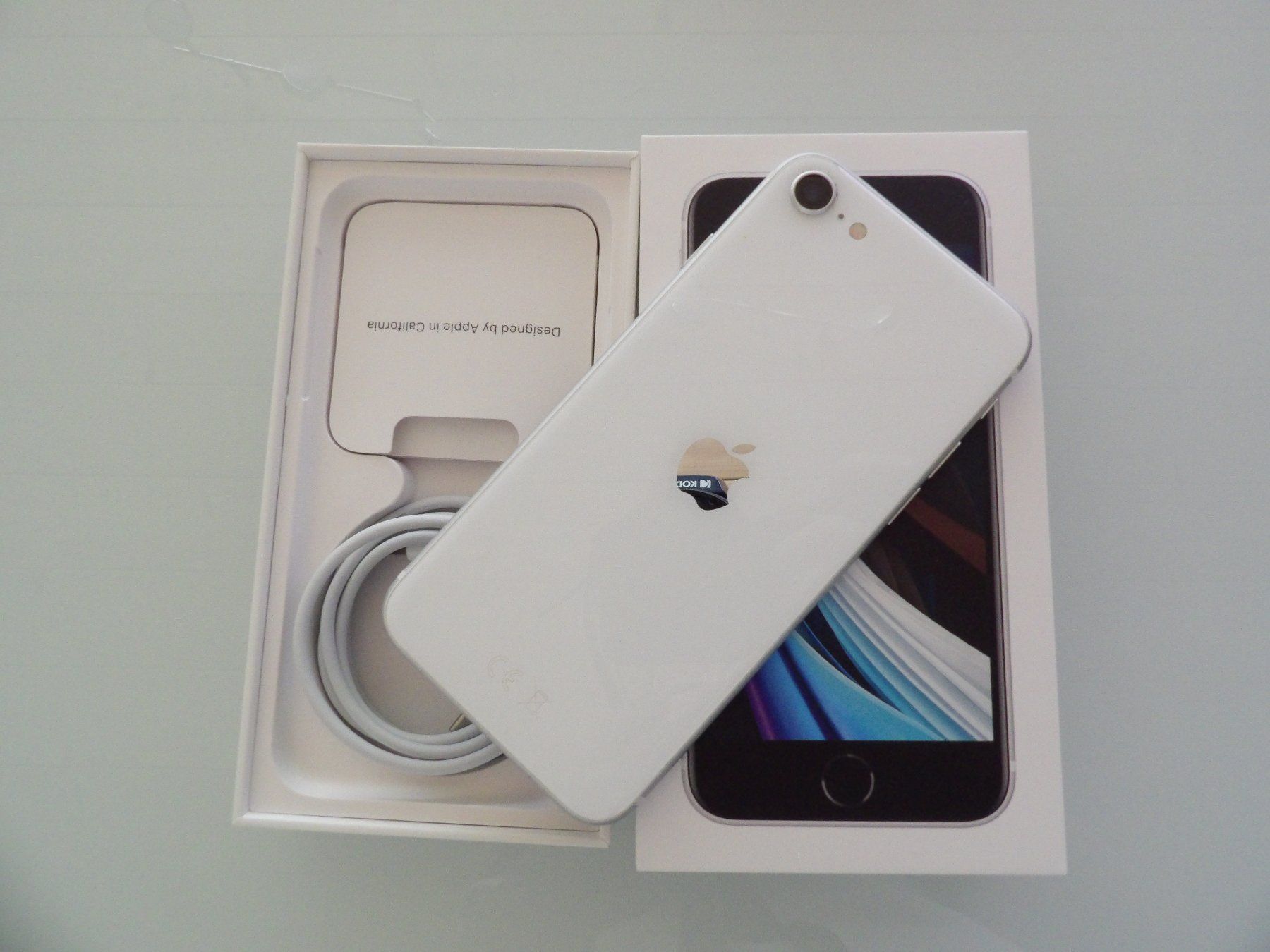 Apple Handys / Smartphones: IPhone SE, White, 64 GB, gekauft 2022 – Defekt aus Niederlenz von Steff99 3