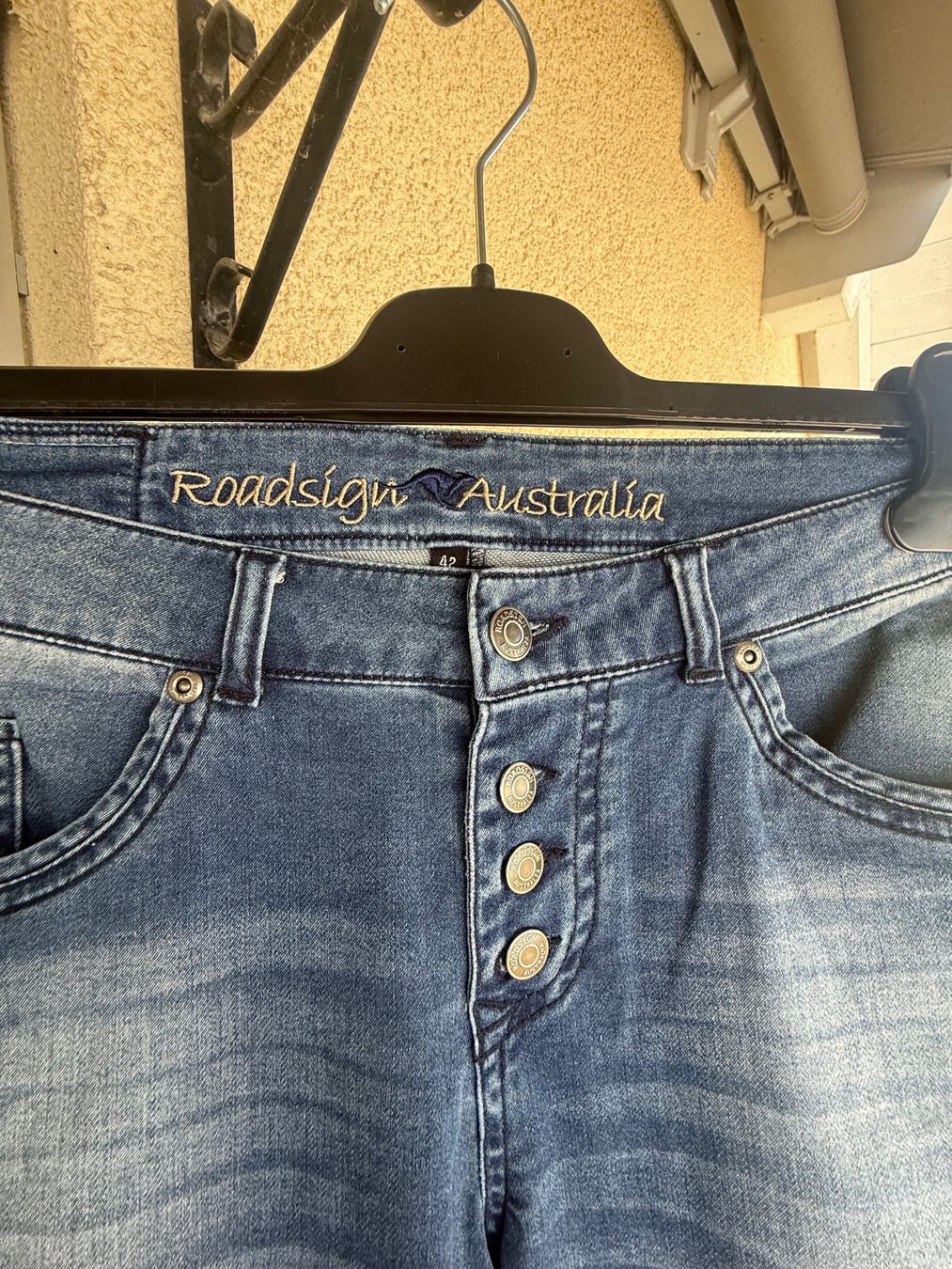 Jeans: Lässige Designer Jeans 42/34 – Usato da Sirnach venduto da sirni 1