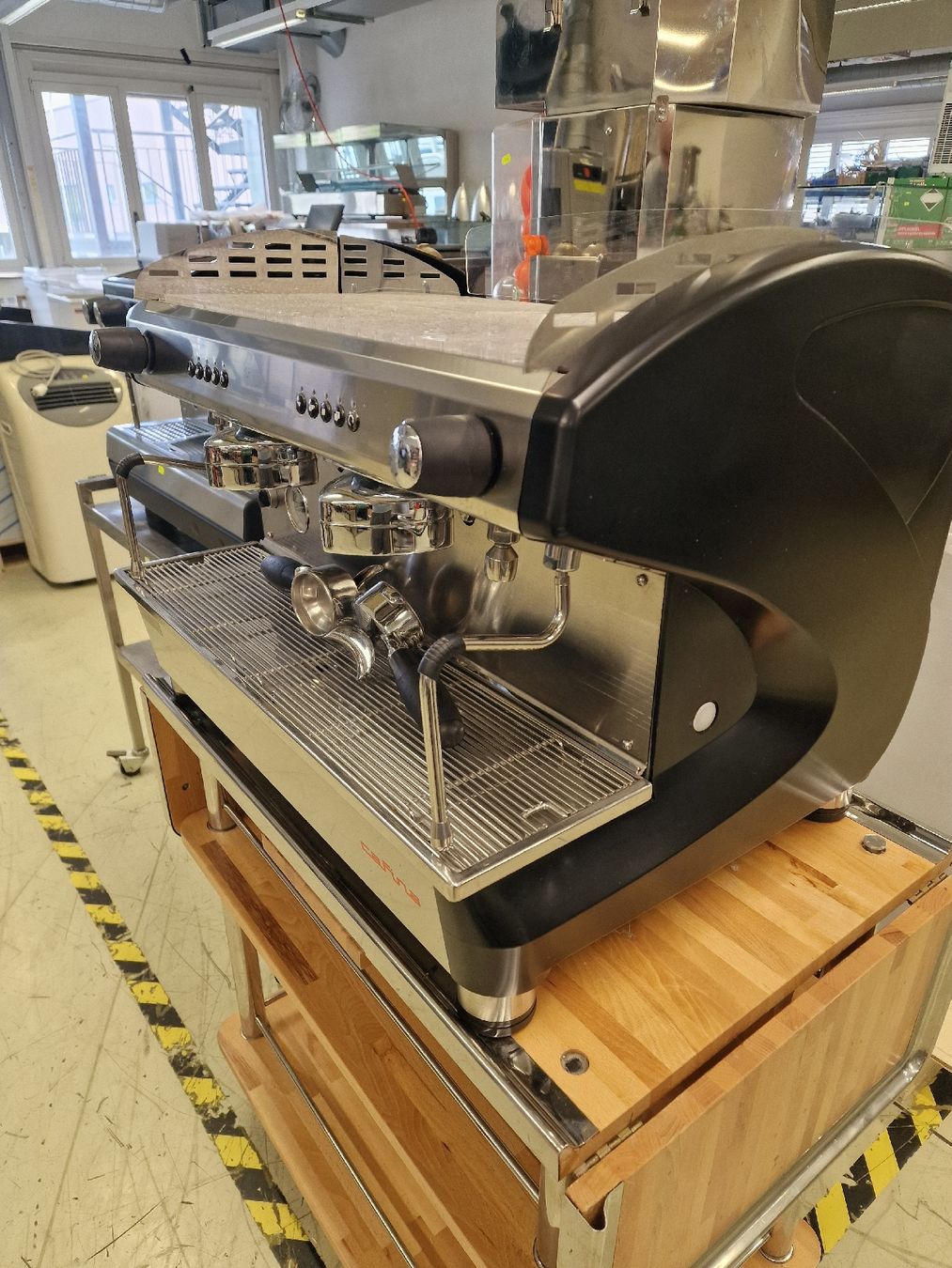 Macchine per caffè & Macchine per espresso: Gastro kolbe caffe maschine – Usato da Niederwangen BE venduto da HasGastrobedarf 2