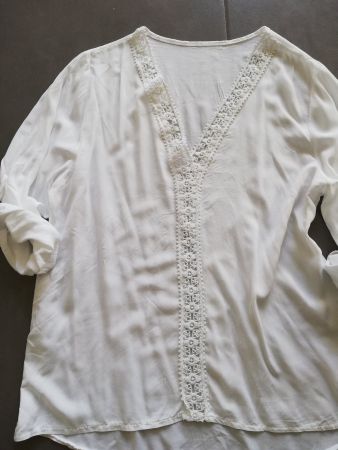 Neue leichte Bluse Gr M