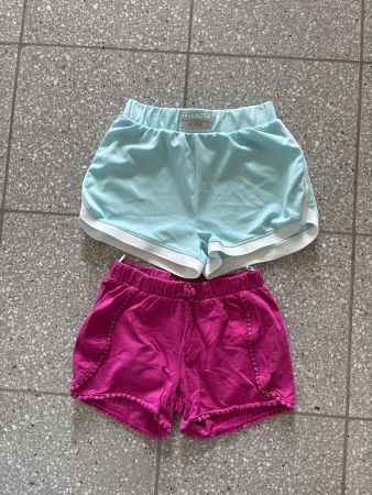 Mädchen 2x Sommer Shorts, Grösse 134 - 140
