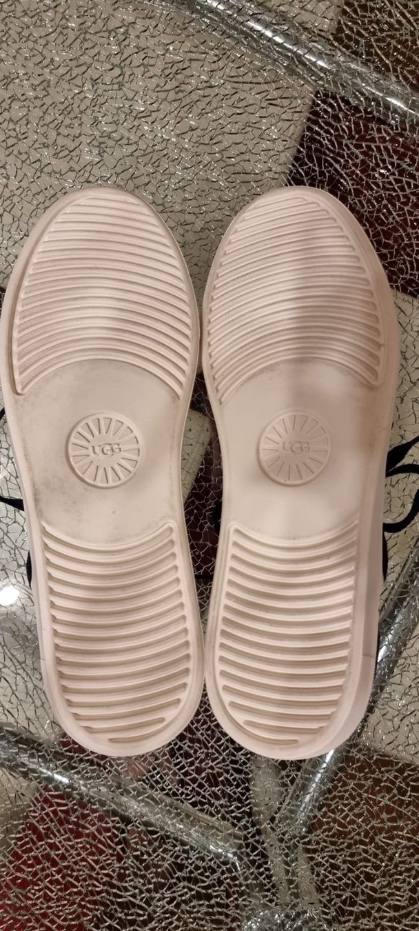 Ugg Damenschuhe: UGG Gr. 41 – Neu (gemäss Beschreibung) aus Luzern von Reni025 9