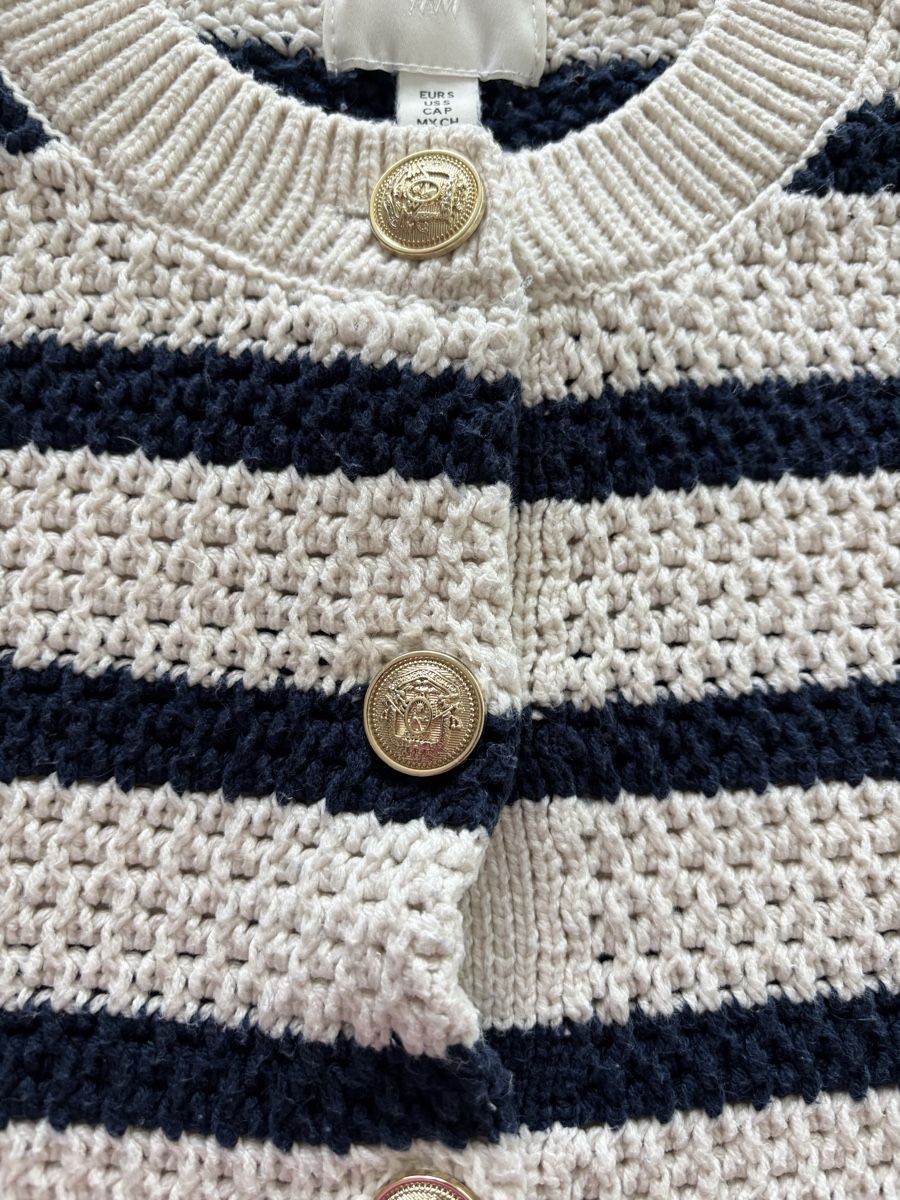 H&M Maglioni & Felpe: H&M Strickjacke, blau/beige Gr. S – Usato da Augst BL venduto da fine-art 1