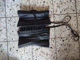 Schwarzes Leder-Korsett, Grösse 61 cm, Top Zustand!