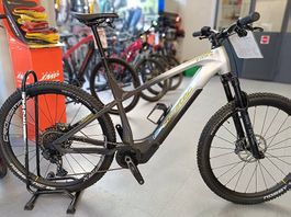 SALDI -50% E-MTB Corratec E-Power X-Vert EL 400Wh Carbonio