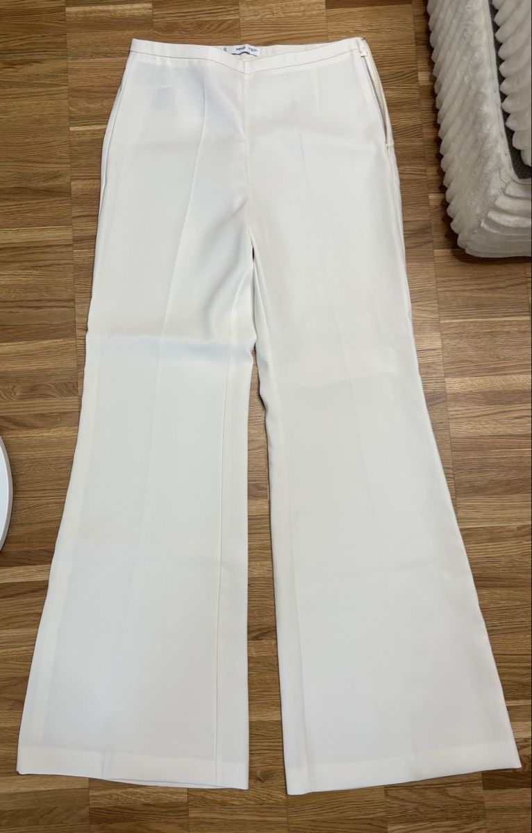 Mango Pantaloni: Anzughose Mango weiss/creme Grösse 38 neuwertig – Nuovo (secondo la descrizione) da Himmelried venduto da Missi88