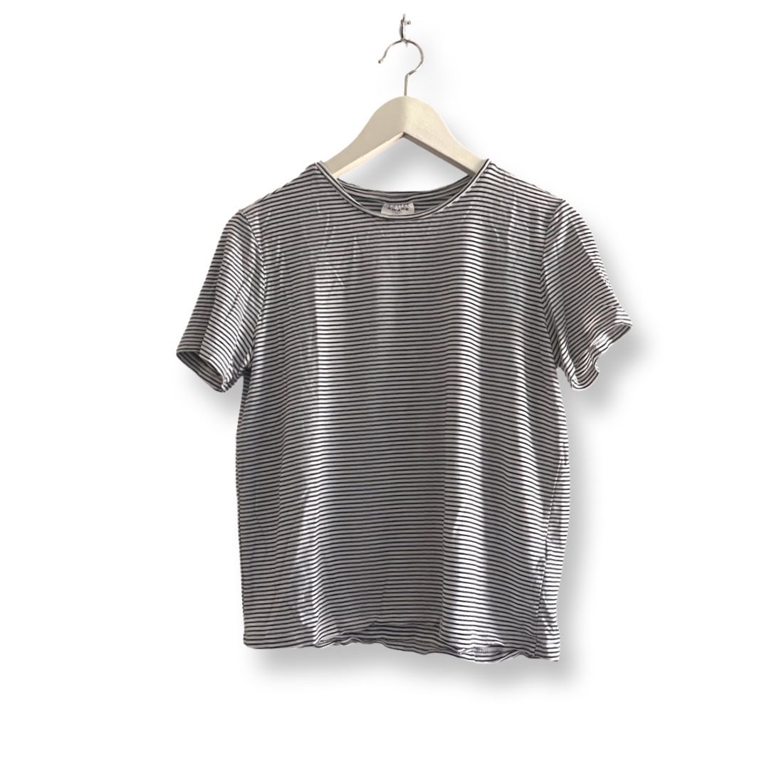 T-shirts: AWARE T-Shirt gestreift – D'occasion à Jona par vanessasupermarket20 4