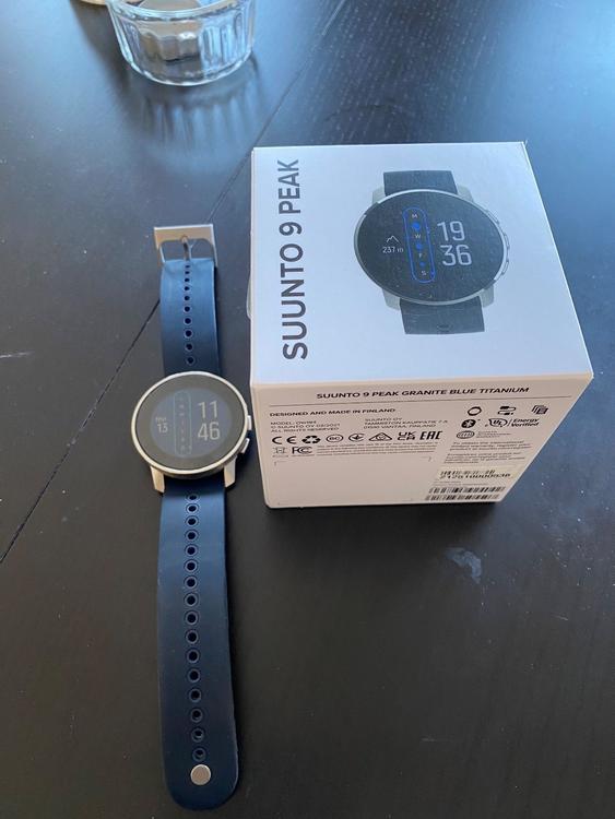 最大68％オフ！最大68％オフ！SUUNTO PEAK GRANITE BLUE TITANIUM