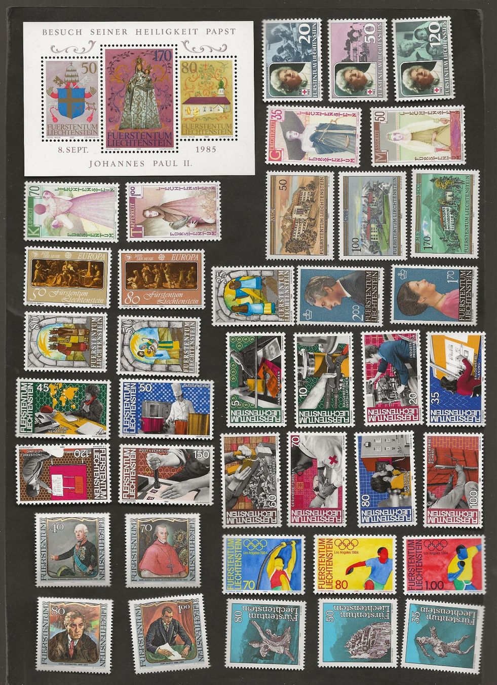 Tutti i francobolli: 126 Marken Liechtenstein postfrisch – Usato da Au ZH venduto da xelagreb01 1