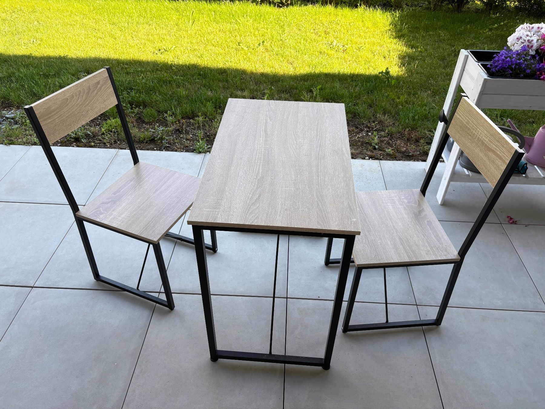 Set di tavolo e panche: Garten Bar mit 2 Stühlen – Usato da Attiswil venduto da Luca_2002_