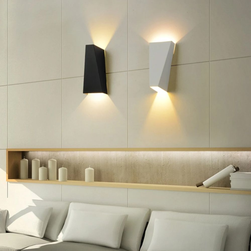 Lampade: Wandleuchte Geometric – Nuovo e nell'imballaggio originale da Dietlikon venduto da Salesmax 1