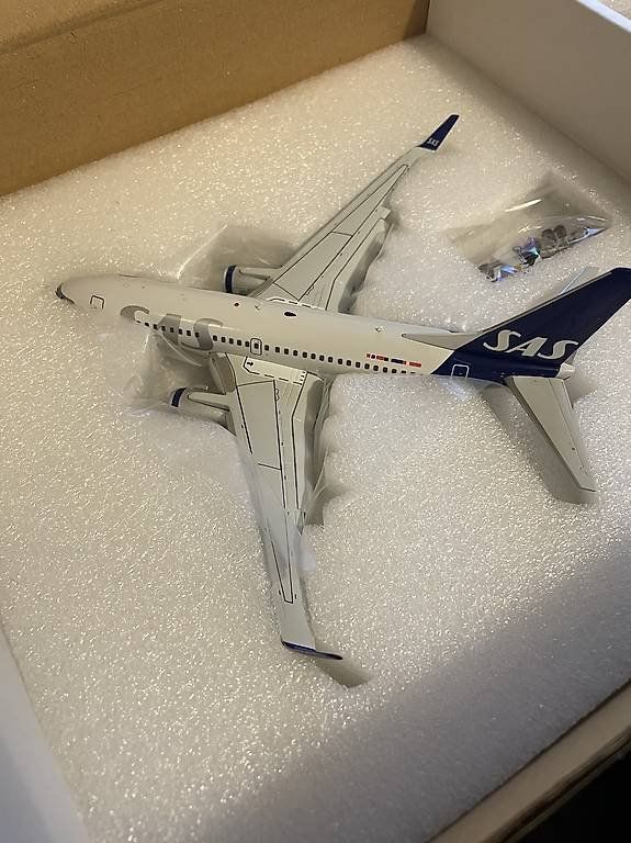 Boeing Kit di modellismo & Modellini statici: SAS B737-700 / Flaps Down / 1:200 / JC Wings – Usato da Bülach venduto da jon_z9x8 1