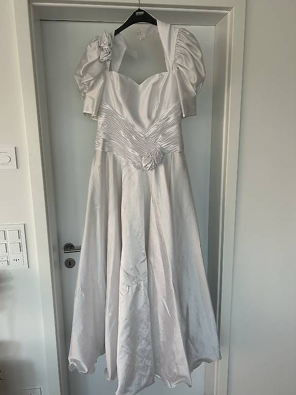 Vestiti: Hochzeitskleid - Grösse ca. 40 - Einmal getragen – Usato da Winterthur venduto da trading_