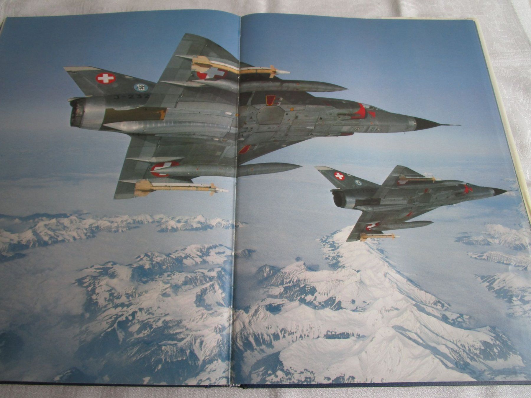 Libri: Piloten über den Alpen, 1984 – Usato da Binningen venduto da tempipassati 7
