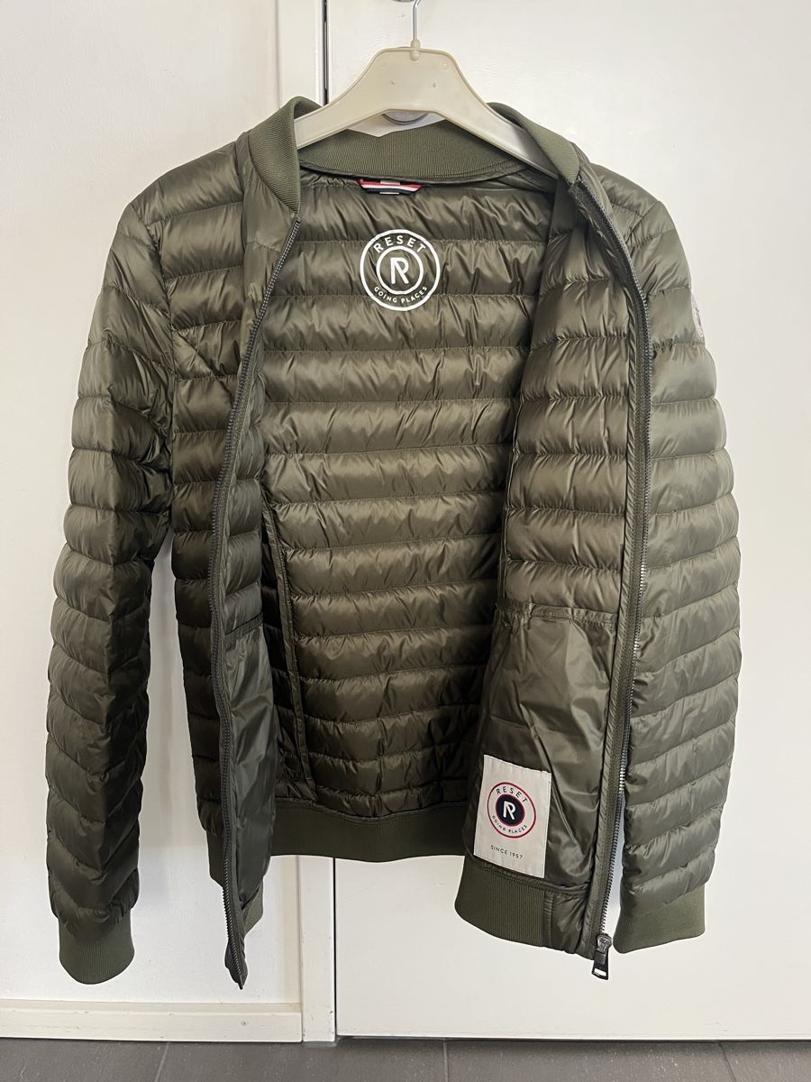Giacche: Leichte Jacke von RESET Gr. S – Usato da Birmensdorf ZH venduto da Liruli 2