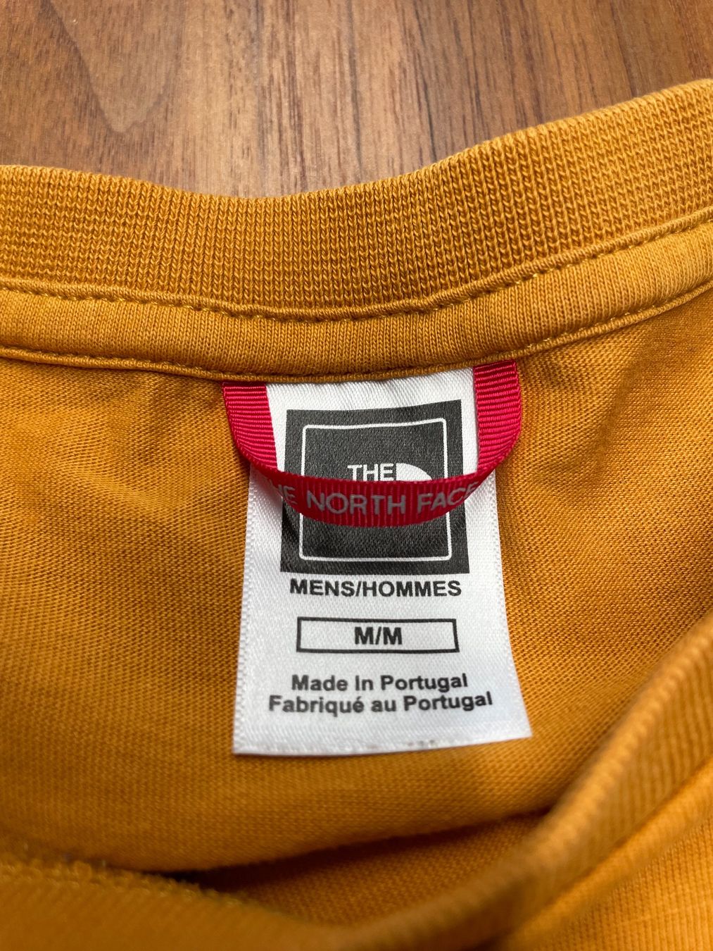 T-shirt: The North Face T-Shirt – Usato da Rudolfstetten venduto da Rob24 2