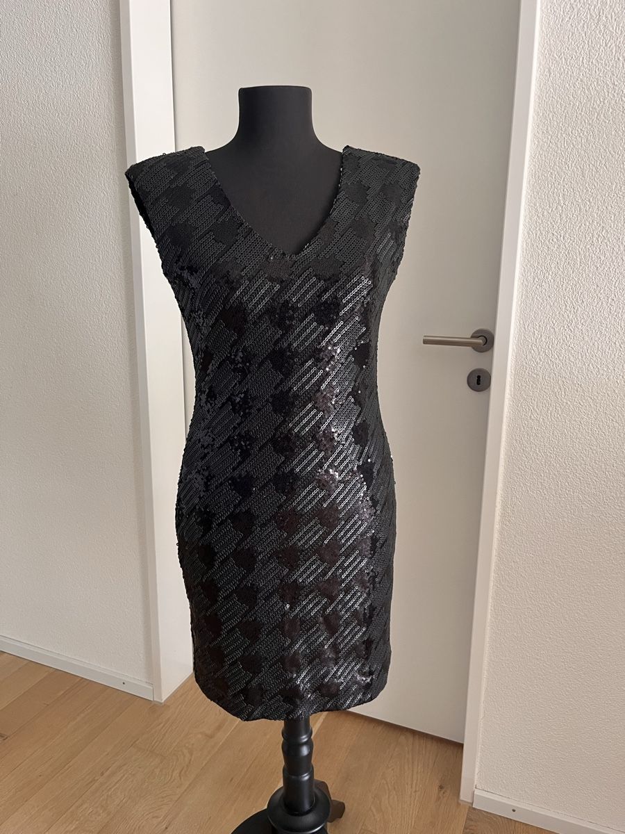 Vestiti: Pailletten-Kleid Gr. S – Usato da Rüthi (Rheintal) venduto da Yulia_T 1