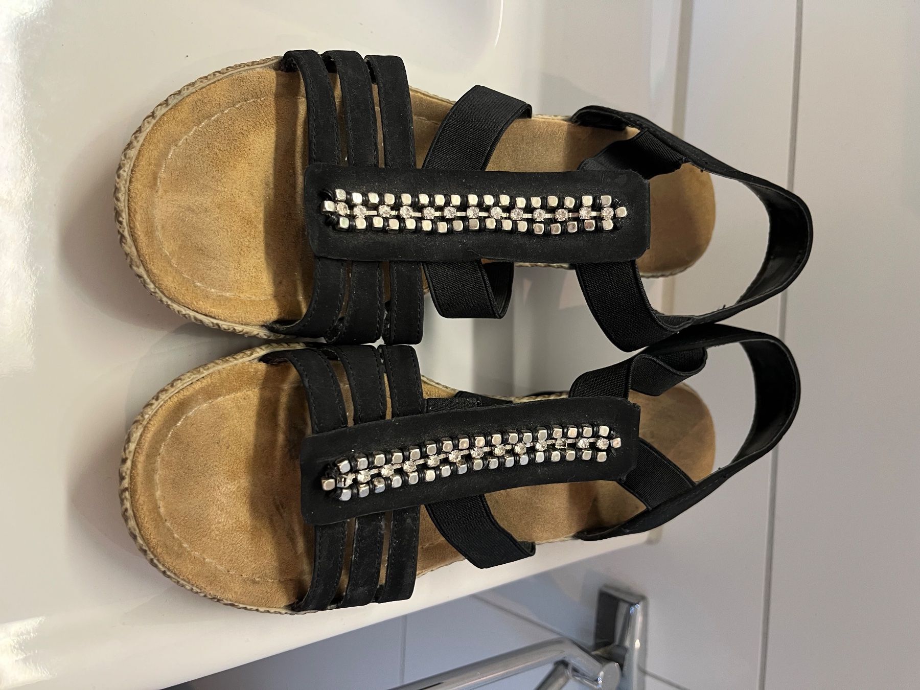 Rieker Scarpe da donna: Rieker Sandalen Gr. 40 – Usato da Birmenstorf AG venduto da BMW.M5
