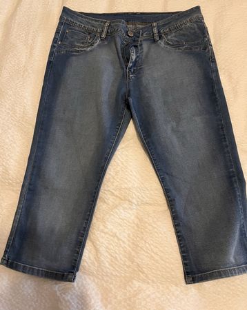 Damen Jeans Caprihose blau Grösse L neu