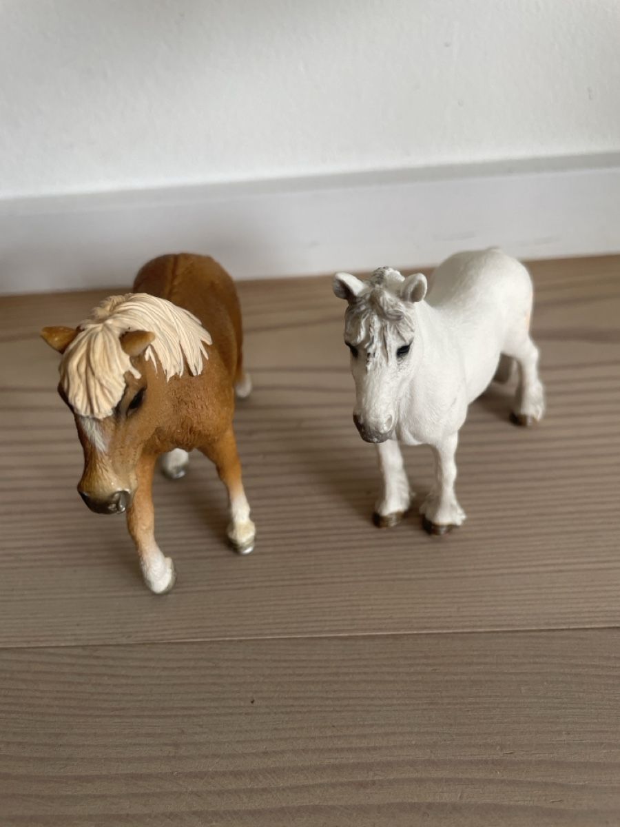 Schleich Giocattoli: Schleich Pferde – Usato da Urdorf venduto da bazel06 1