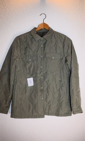 Olive Steppjacke, Grösse S, Top Zustand!