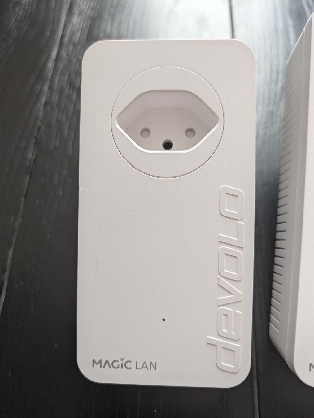 Devolo Wlan: Devolo Magic 2 LAN WiFi, 3 unités kit de démarrage  – Gebraucht aus Buchillon von BarbaraS-D 2