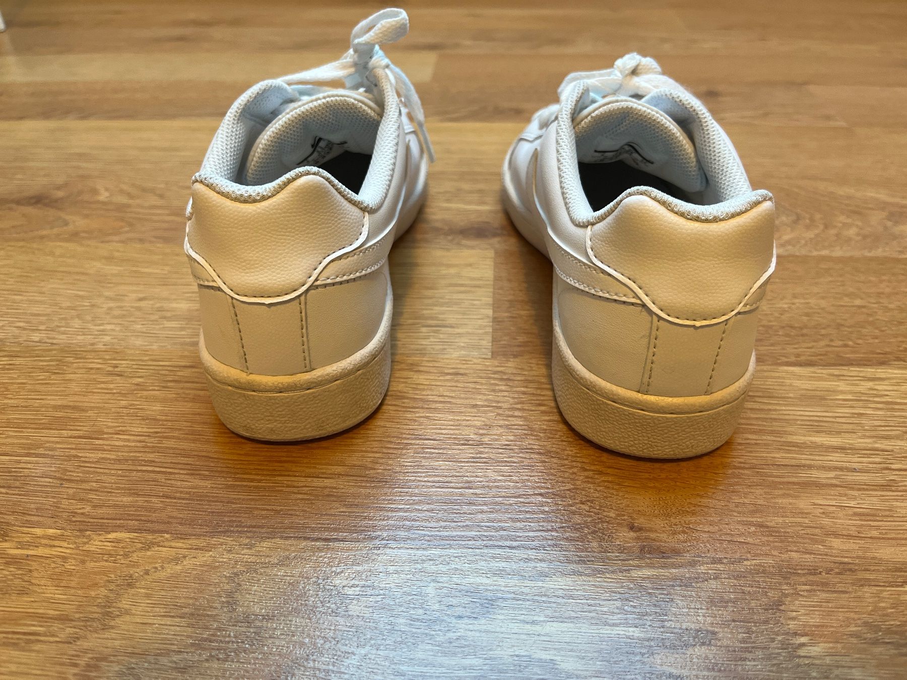 Nike Herrenschuhe: Nike taille 39 – Gebraucht aus Genève von fyshbird 5