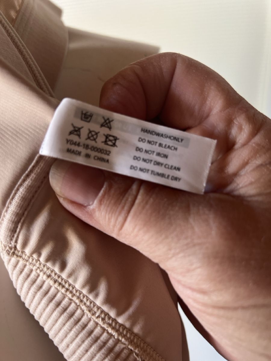 Altra biancheria intima: BH nach OP, super soft neuwertig 90B – Usato da Bonaduz venduto da Malves10 4