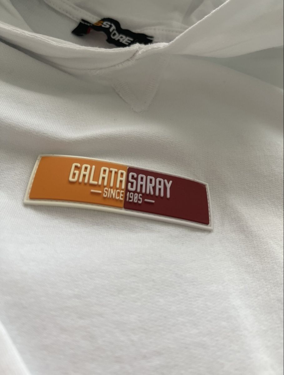 Pullover & Sweatshirts: Galatasaray Pullover – Neu (gemäss Beschreibung) aus Wetzikon ZH von eli_kg9j 1