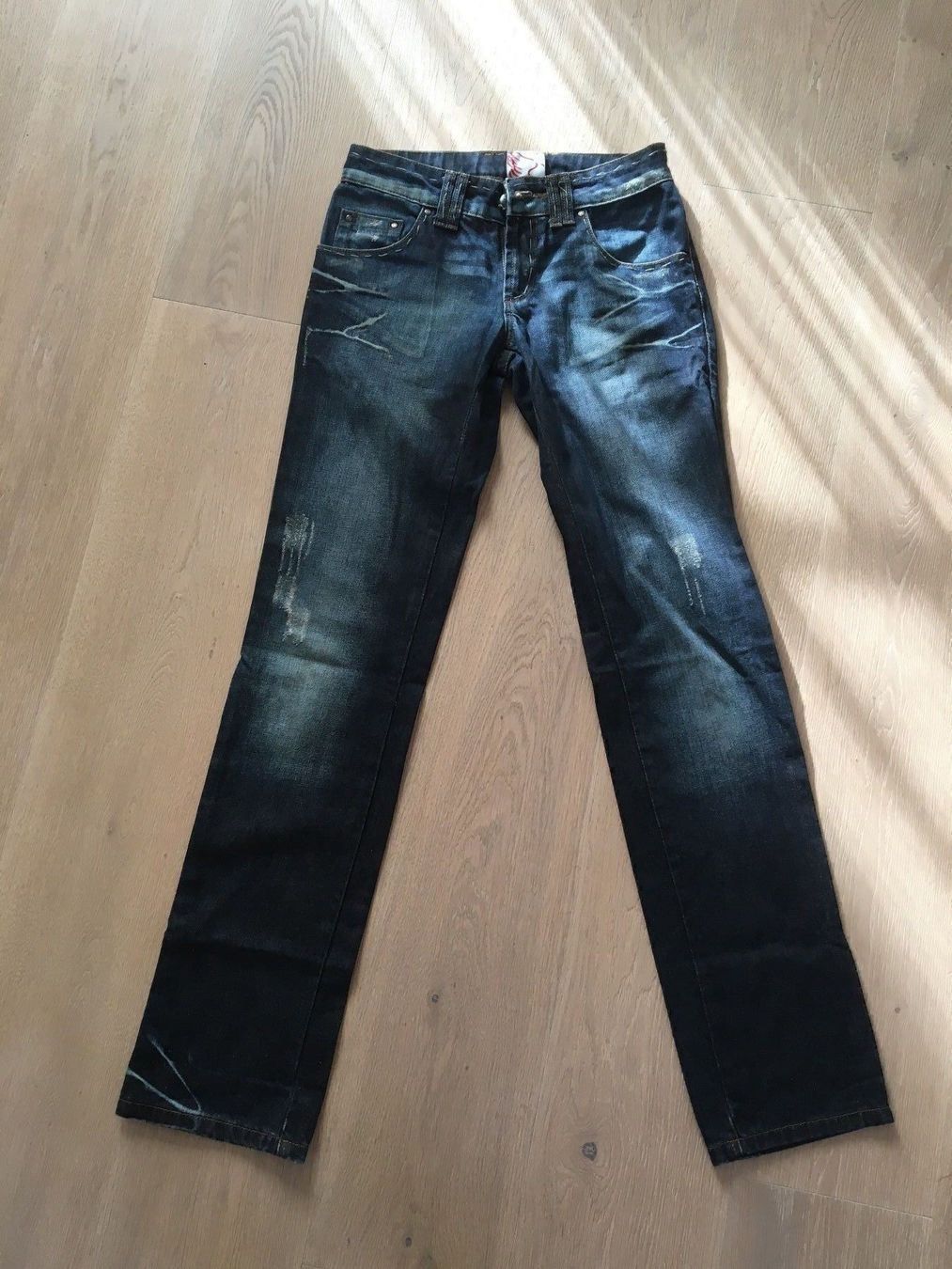 Jeans: Coole Jeans mit Glitzerapplikation Gr 36 – Usato da Winkel venduto da Flyhy2020 4