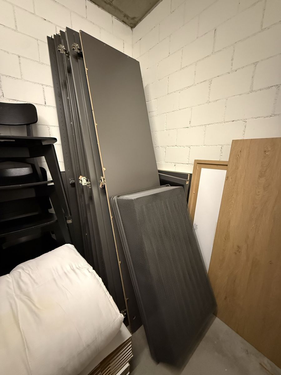 Ikea Porte manteau: IKEA PAX Kleiderschrank grau – D'occasion à Wädenswil par eli_dcd6 3