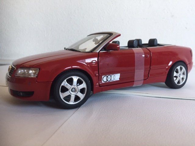 Audi Modellautos: Audi S4 cabriolet - scala 1/18 - nuova – Neu und originalverpackt aus Vacallo von pulliver25 2