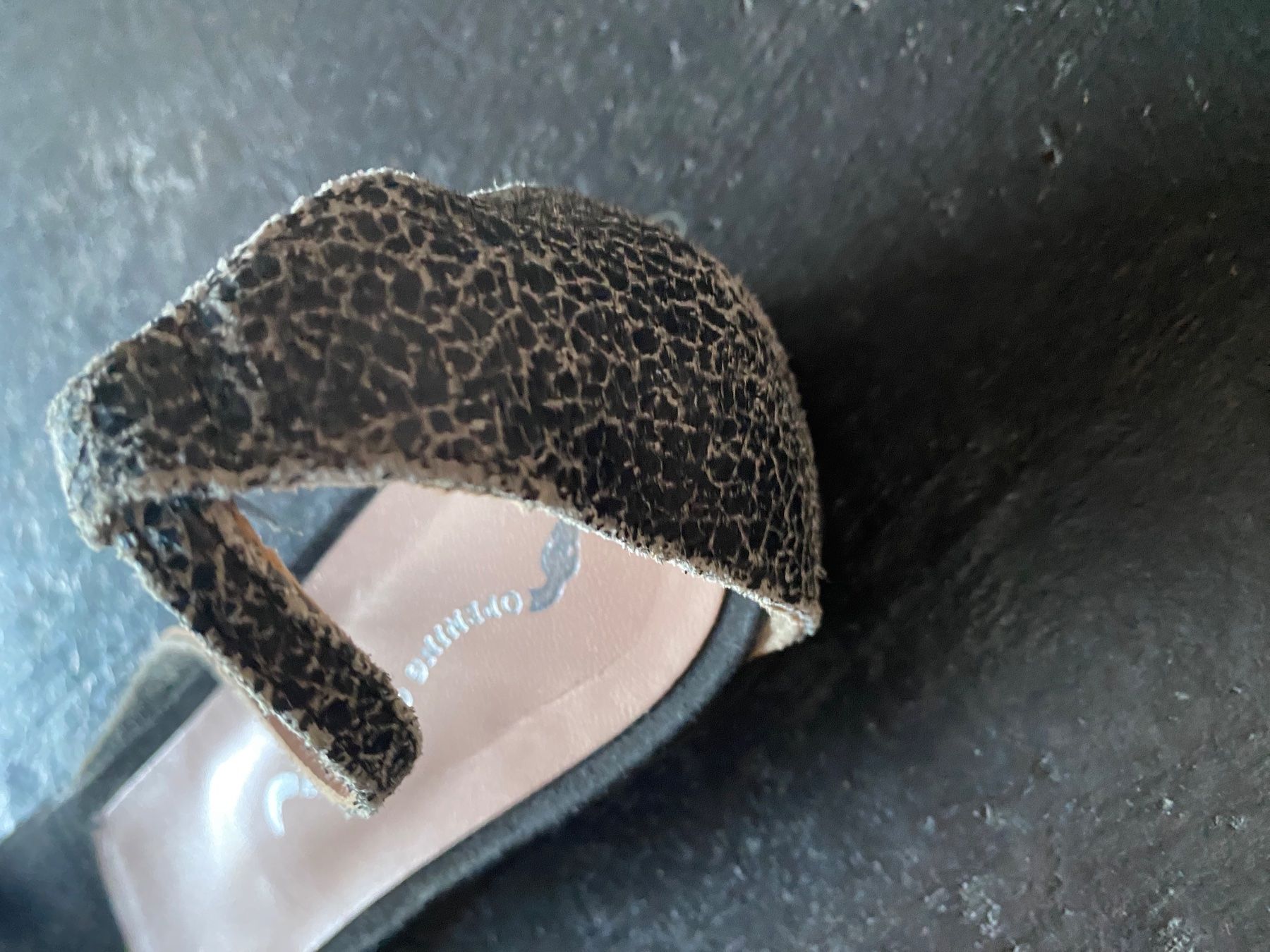 Scarpe da donna: Flache Sandalen Opening Ceremony 38 – Usato da Chur venduto da simhofstr 1