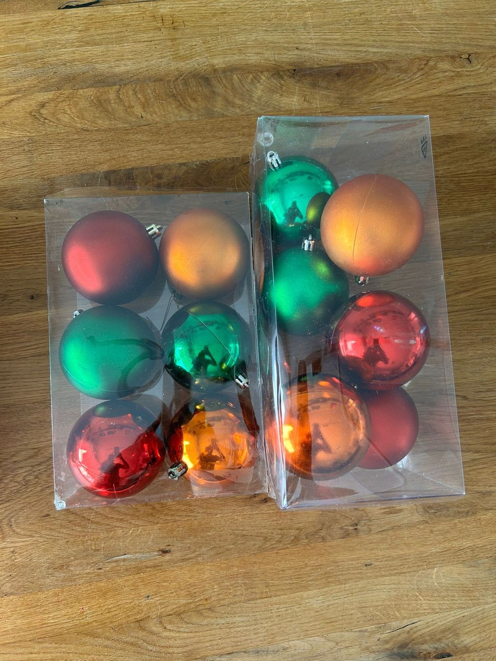 Migros Alle Dekorationen: Weihnachtskugeln bruchsicher Set – Gebraucht aus Stansstad von Martman19 2