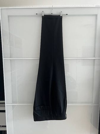 H&M Hose Herren Regular Fit Schwarz 34