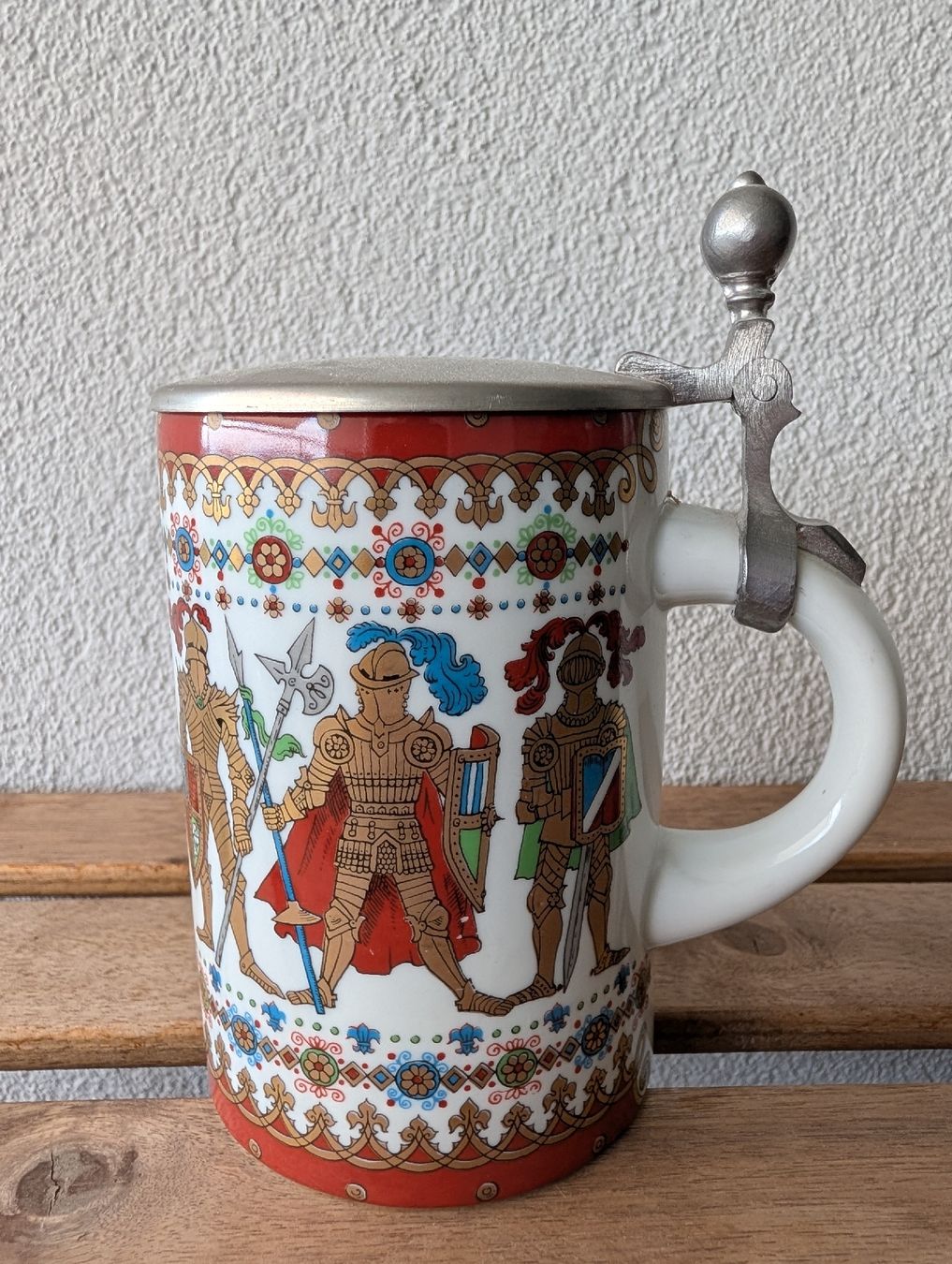 Bicchieri: Bierkrug München mit Zinndeckel – Usato da Bern venduto da ari_66yc 1