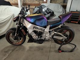 Yamaha YZF 750 R 