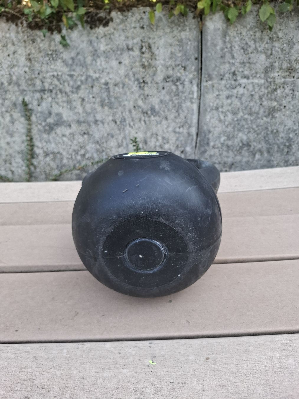 Poids & Haltères: Kettlebell 16kg  – D'occasion à Bäretswil par mei_9xvf 1