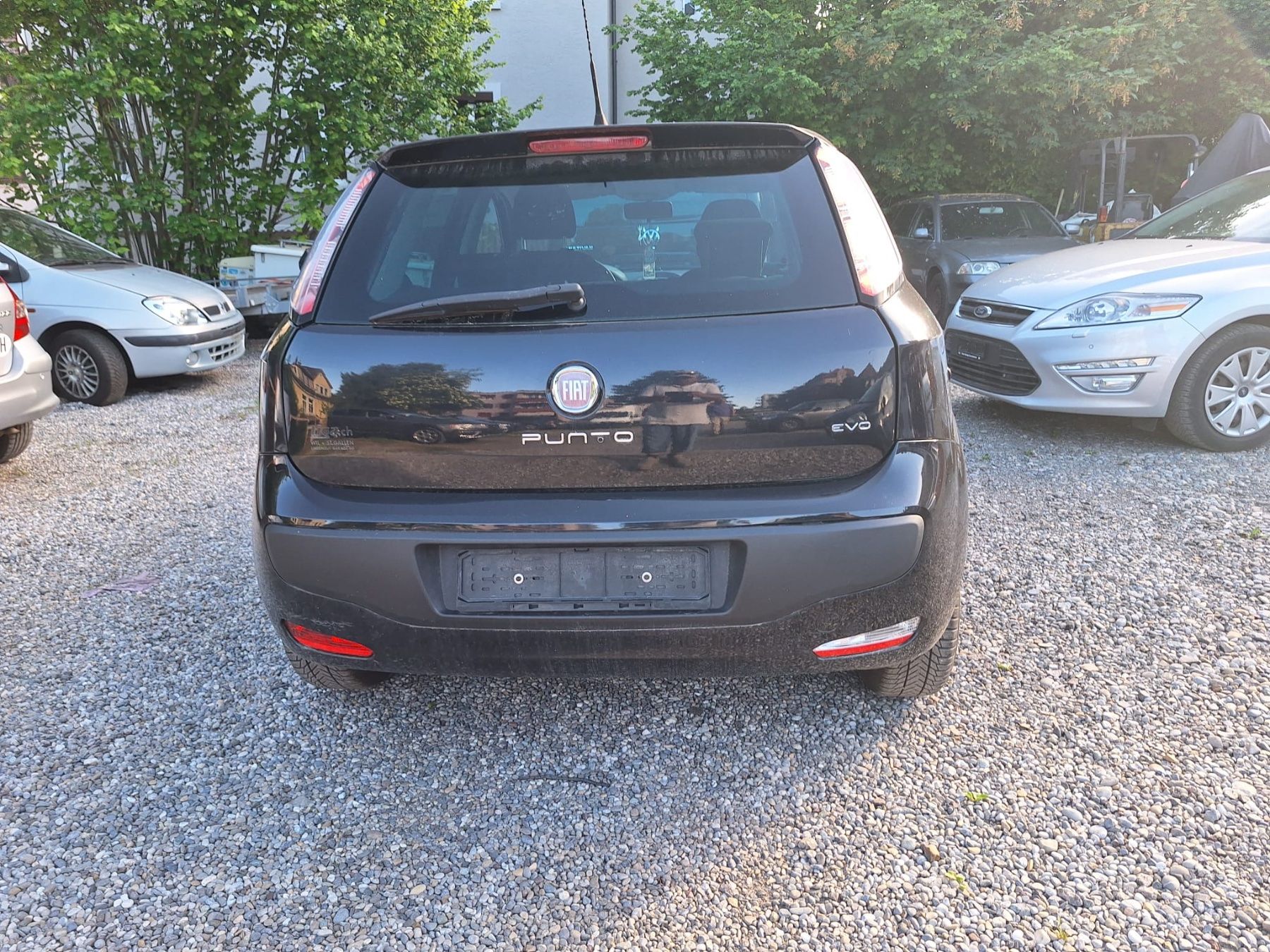 Fiat Automobili: Fiat Punto 1.4 16V – Usato da St. Gallen venduto da Pro-Autos 6