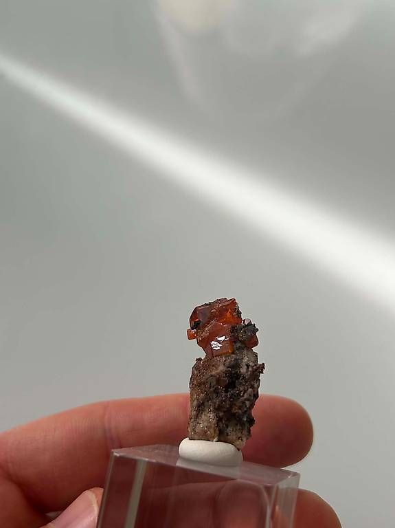 Mineralien & Heilsteine: Wulfenit, Tiefe Orangefarbe, Durchscheinend - Red Cloud Mine – Neu und originalverpackt aus Adliswil von nsm_r8qp 2