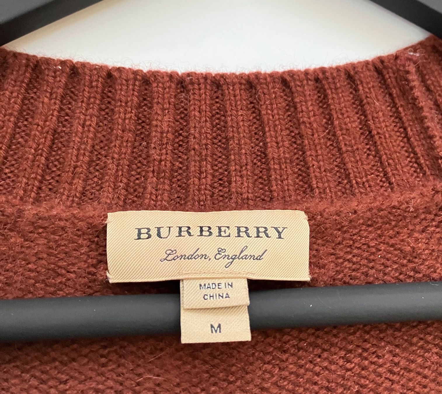 Burberry Giacche: Burberry Kaschmir Strickjacke Gr.M – Usato da Unterägeri venduto da Jutka_04 1