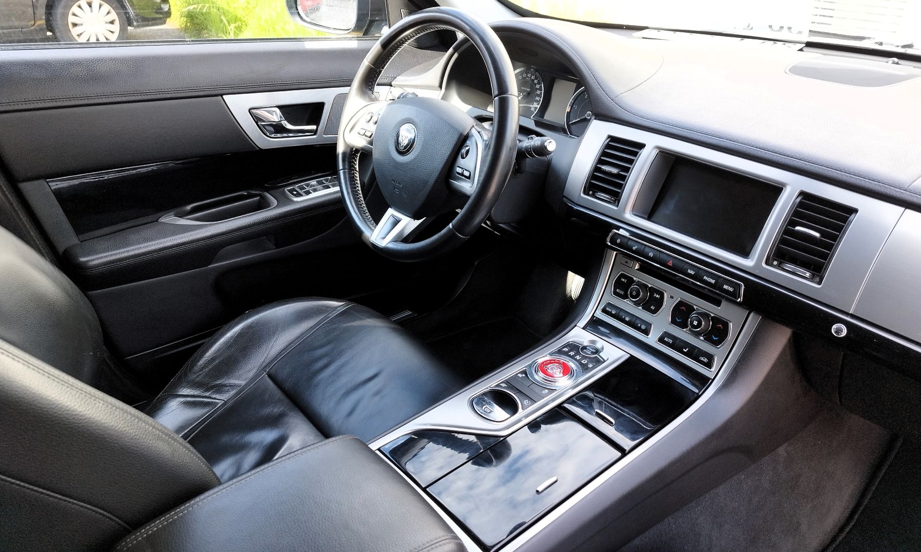 Jaguar Automobili: Jaguar XF 3.0 D – Usato da Zuchwil venduto da jsk_mkr6 4