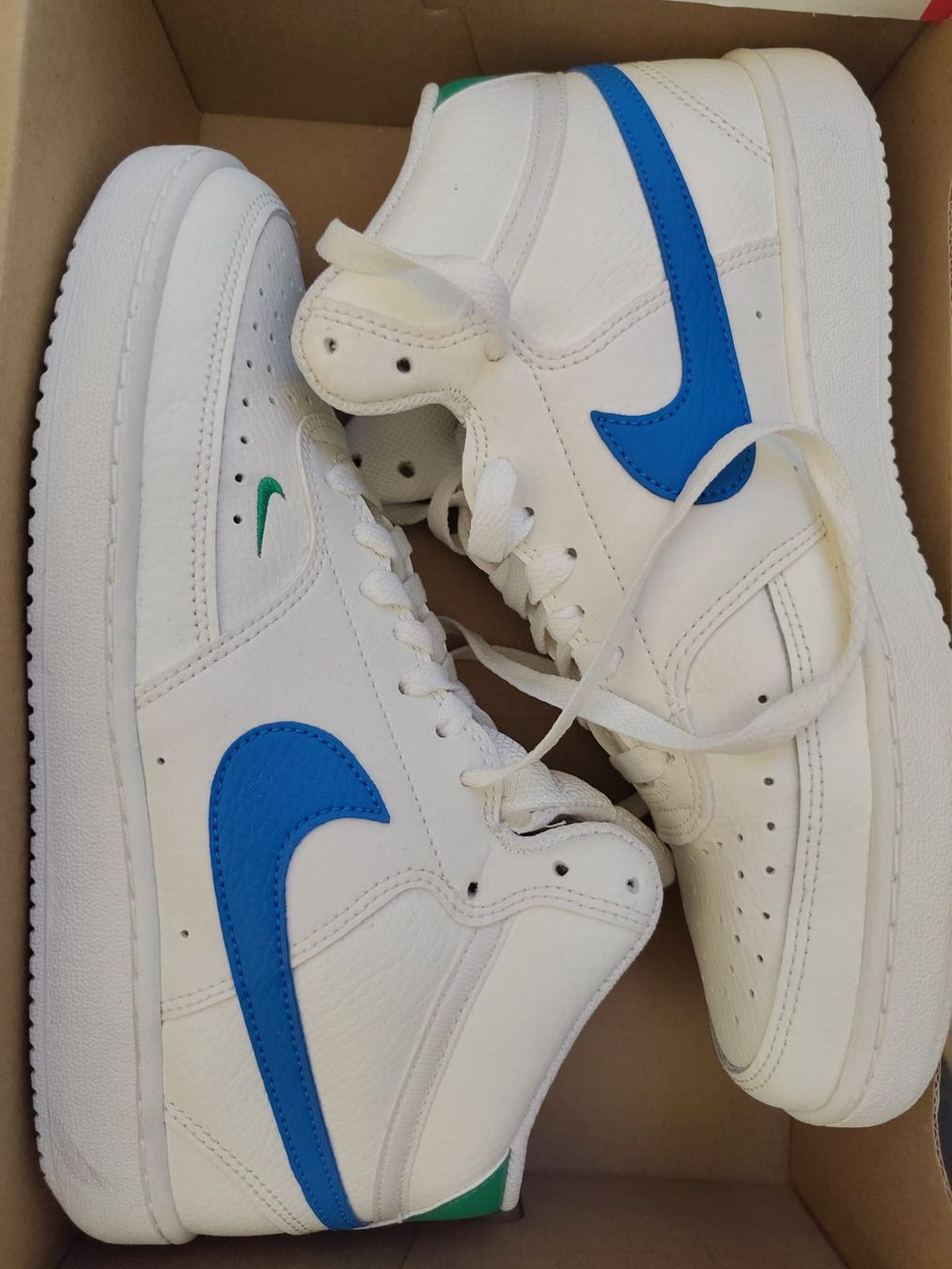 Nike Scarpe da donna: Nike Basket / Turnschuh - Neu – Nuovo (secondo la descrizione) da Châbles FR venduto da mme_77z9 1