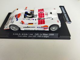 Lola B98/10 Repsol "le Mans 99'" von Fly Slot Car 1/32