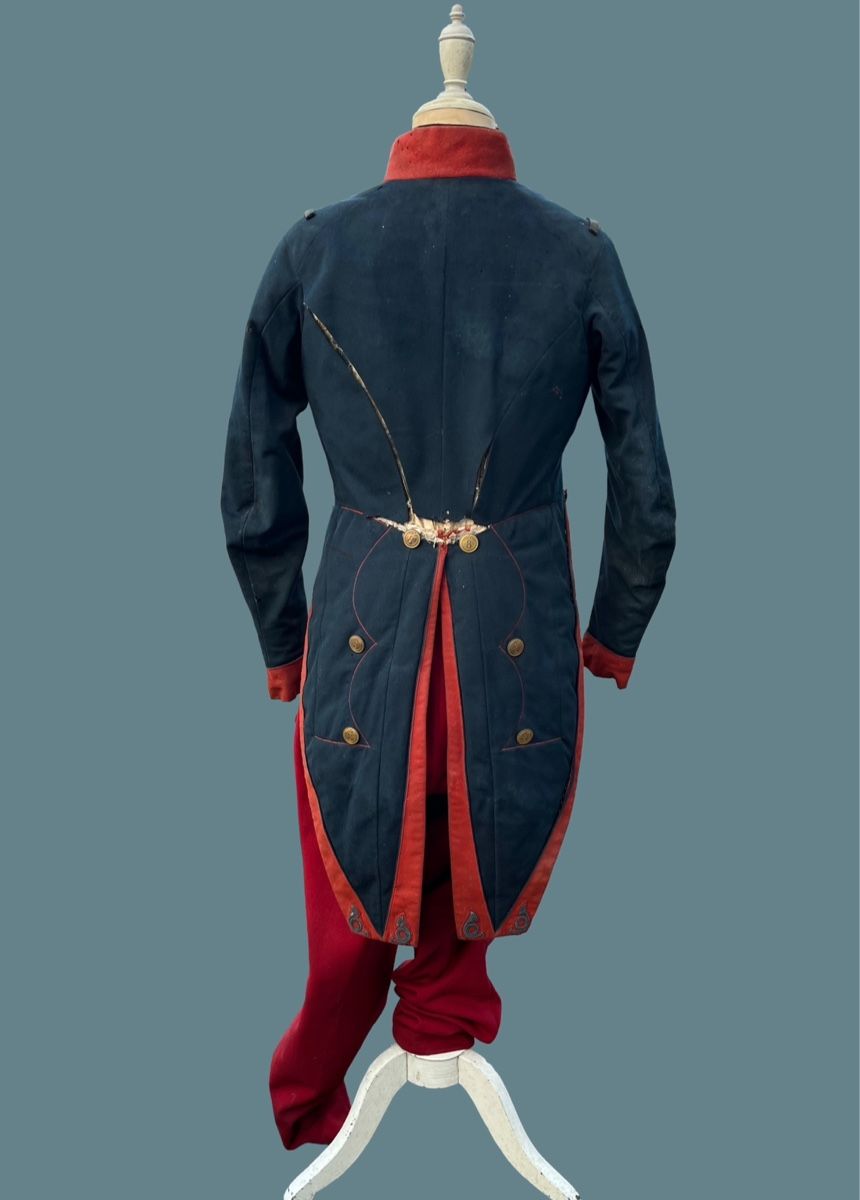 Uniformi: Uniforme 8e Régiment Infanterie Louis-Philippe 1833 – Usato da Bellevue venduto da Belafer 2
